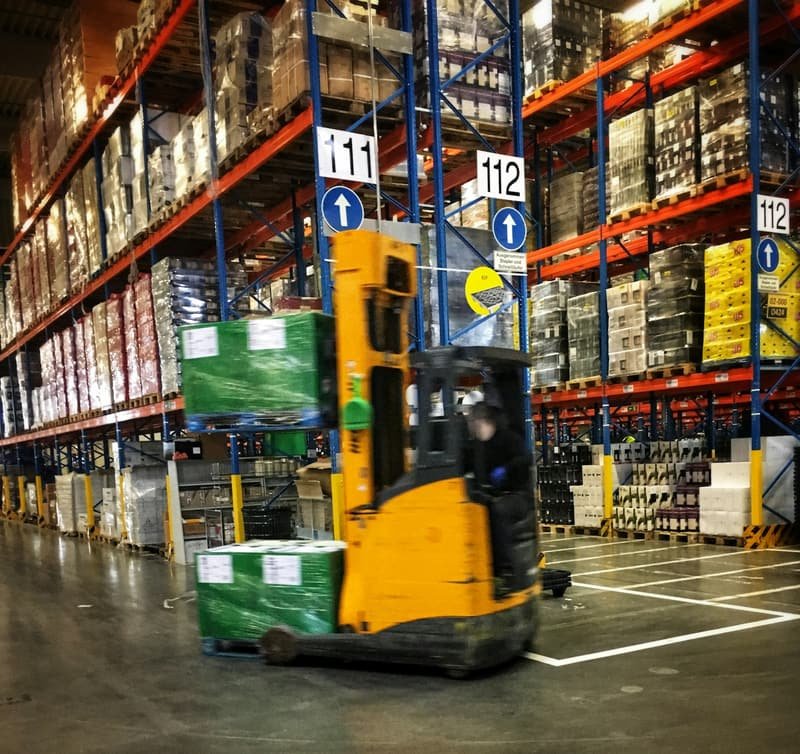 High-bay warehouse operations